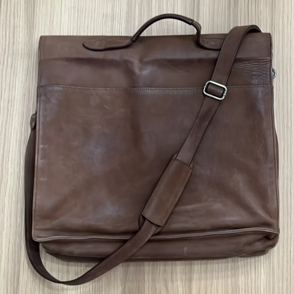 Kanzek, Men’s Tan Leather multi pockets messenger bag